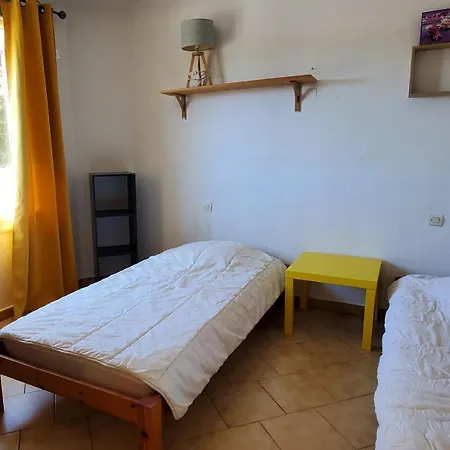 67m With Balcony Near The Beach Apartment